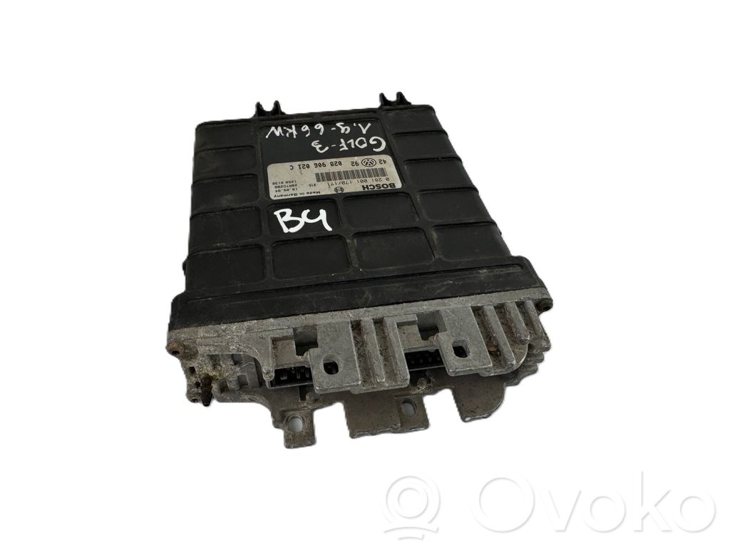 Volkswagen Golf III Engine control unit/module 