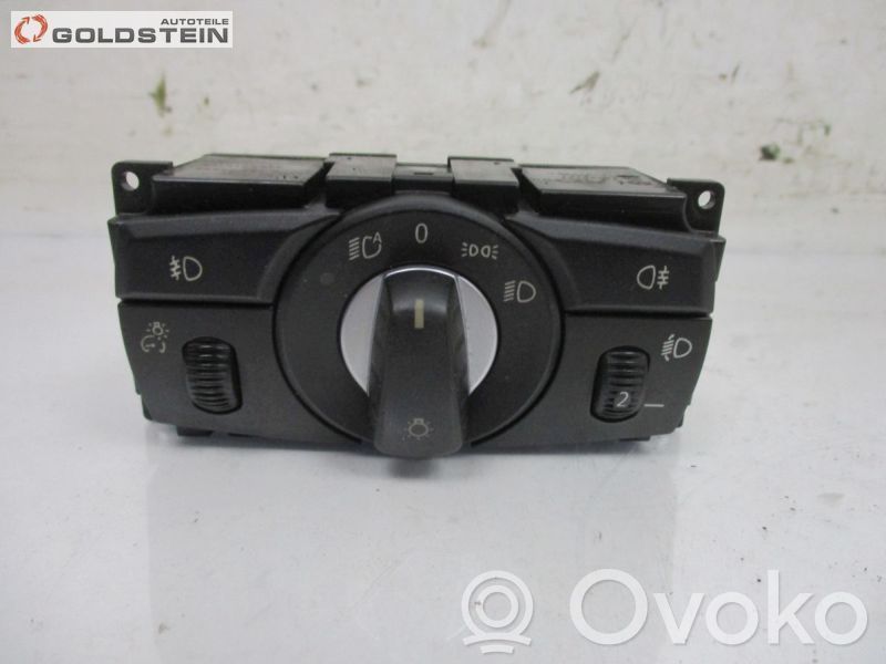 Light switch   6988555,6988555