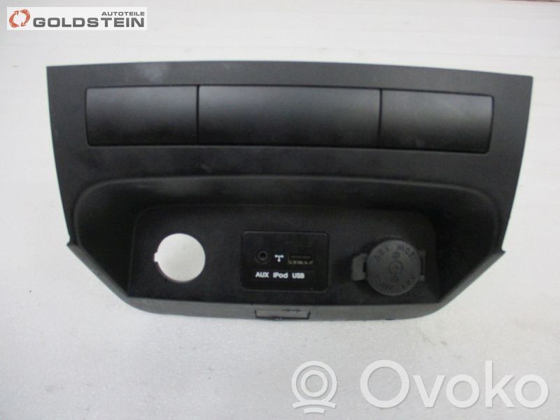 KIA Sorento Ornament contur aripă față 