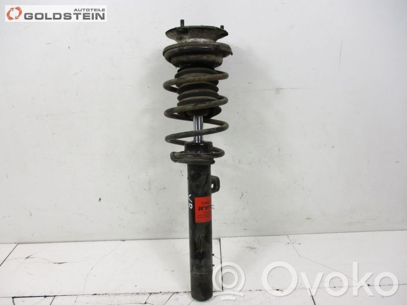 BMW 1 E82 E88 Front shock absorber with coil spring 