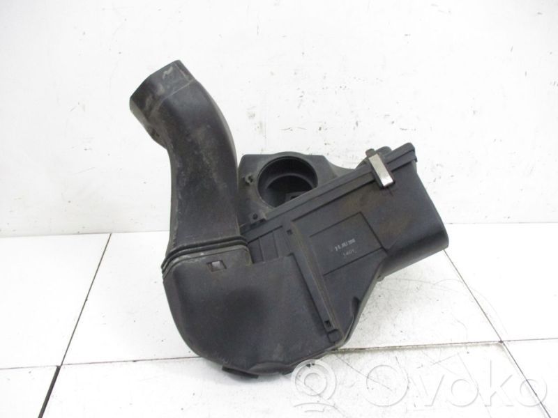 Air filter box   7797460,7797460