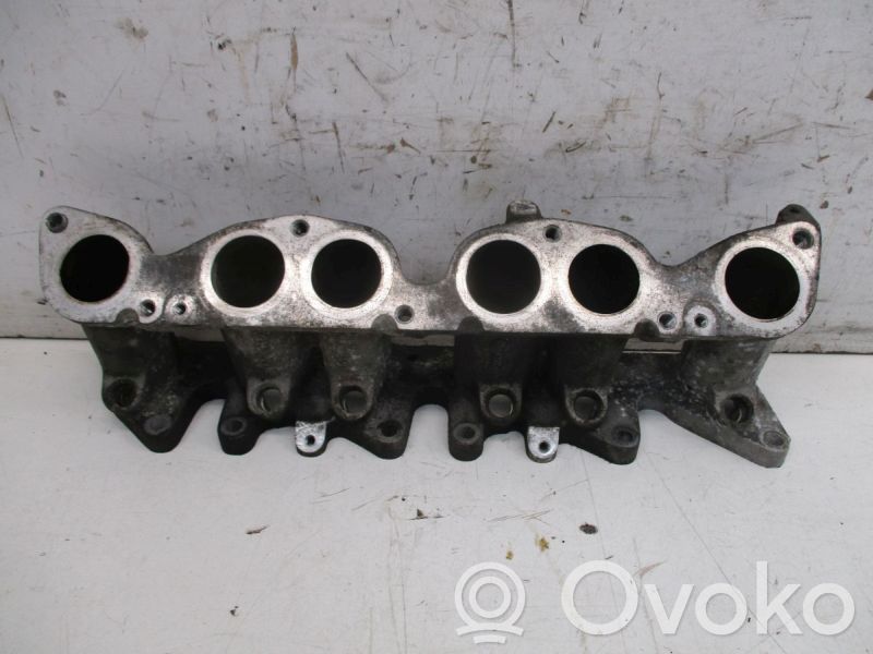 Volkswagen Golf III Kolektor ssący 