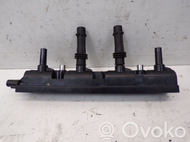 Opel Corsa D Bobină aprindere 