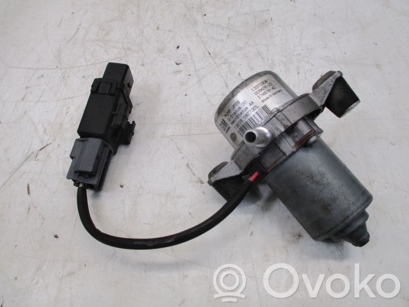 Vacuum pump   13371808,13371808
