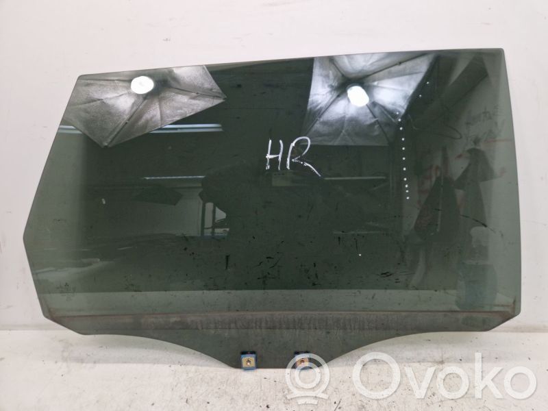 Mitsubishi Grandis Szyba tylna 