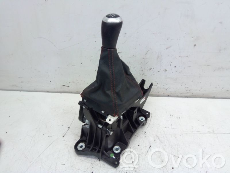 Mazda 3 II Selector de cambios 