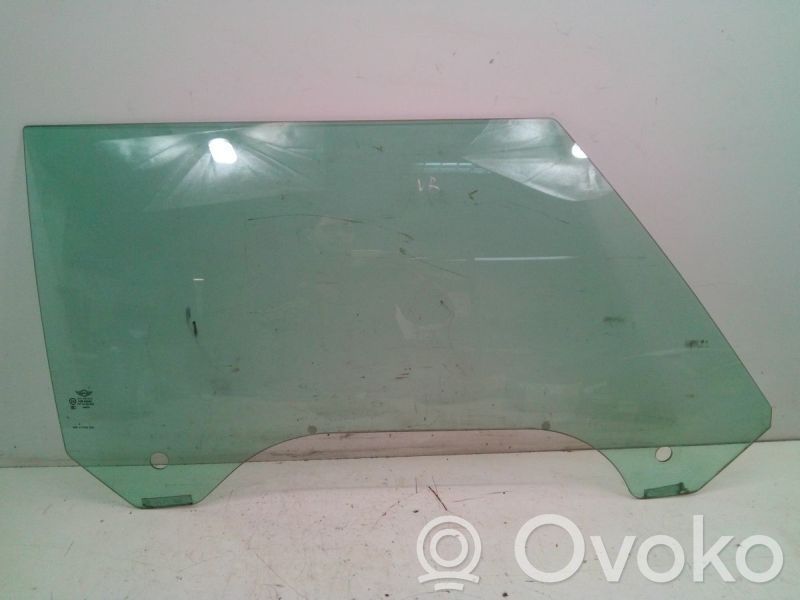 Front triangle window/glass   7130910,7130910