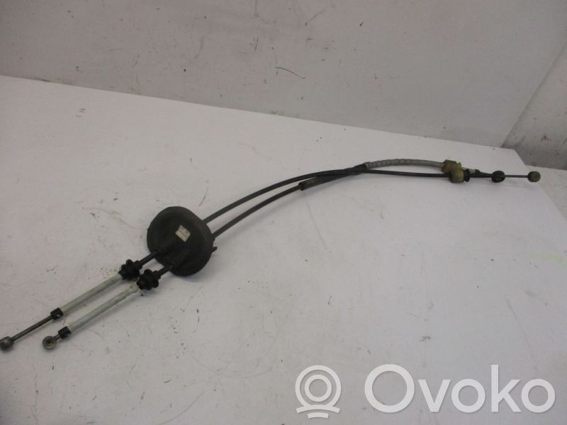 Cable d'embrayage   1637135680,1637135680