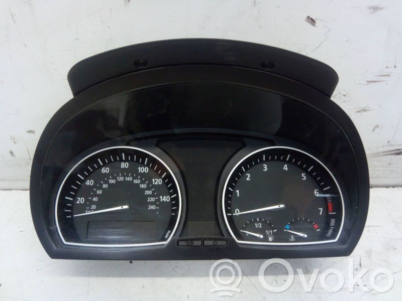 BMW X3 E83 Speedometer (instrument cluster) 