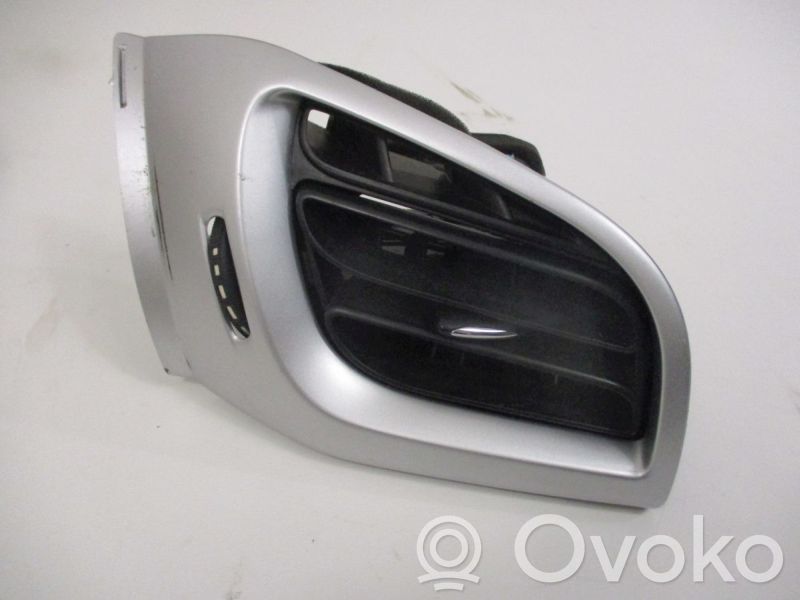 Lango oro grotelės   A1092113,A1092113