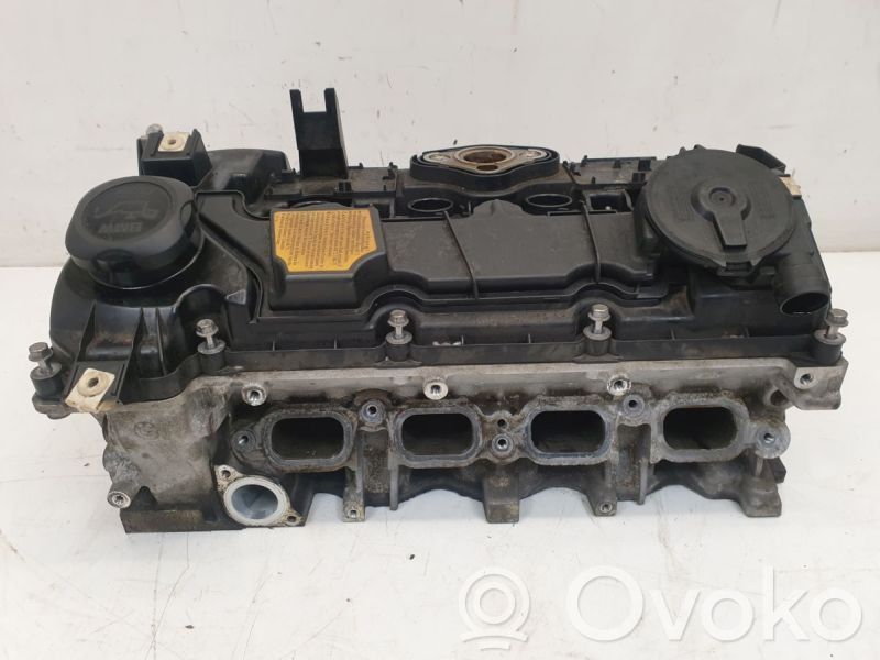 BMW 1 E81 E87 Engine head 