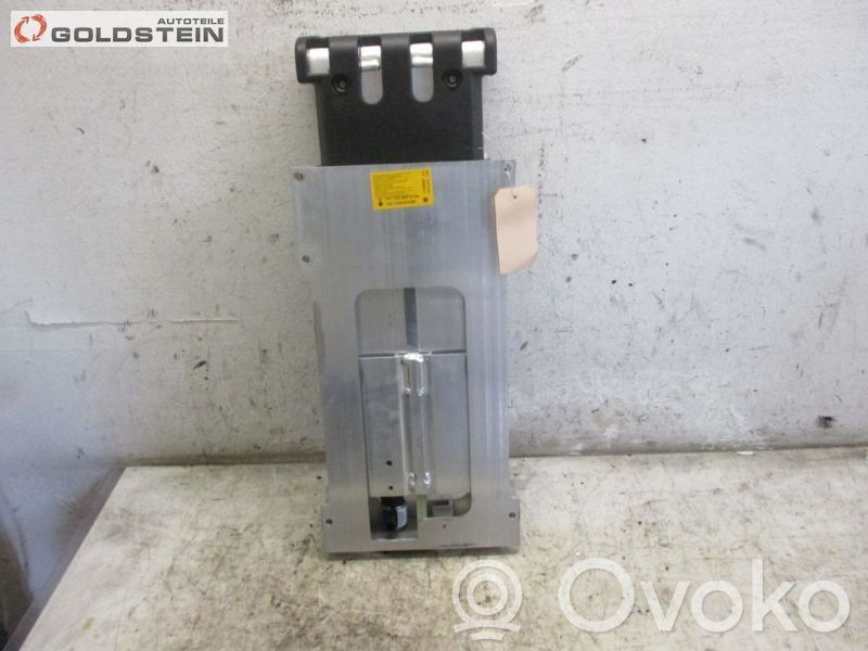 Sliekšņa daļa   1Q0880077A,1Q0880077A