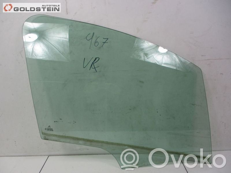 Front triangle window/glass   9202A2,9202A2