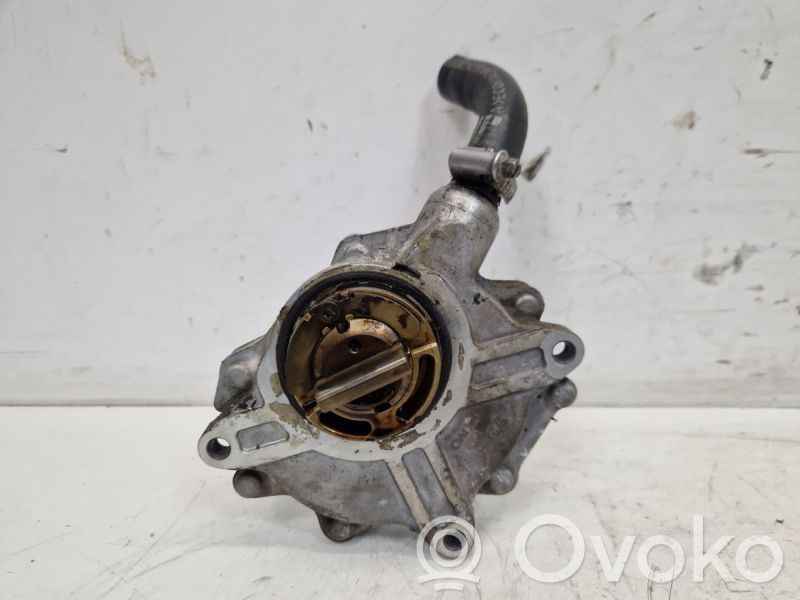 BMW 3 E90 E91 Vacuum pump 
