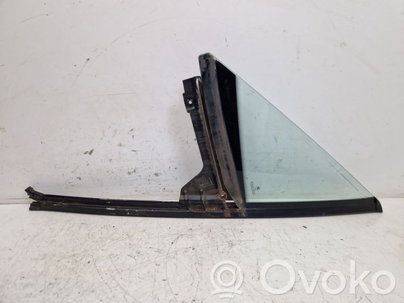 Luna/vidrio del triángulo delantero   8410161,8410161