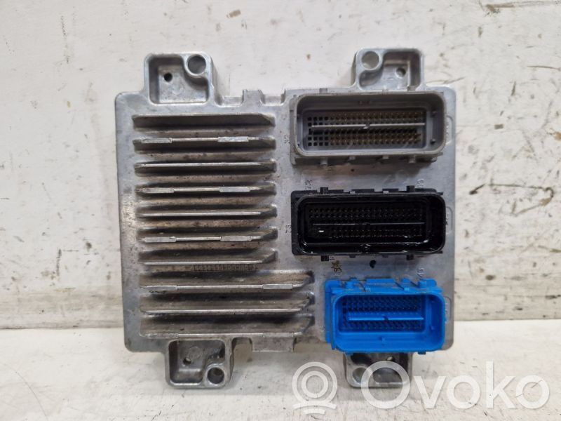 Opel Astra J Unidad de control/módulo del motor