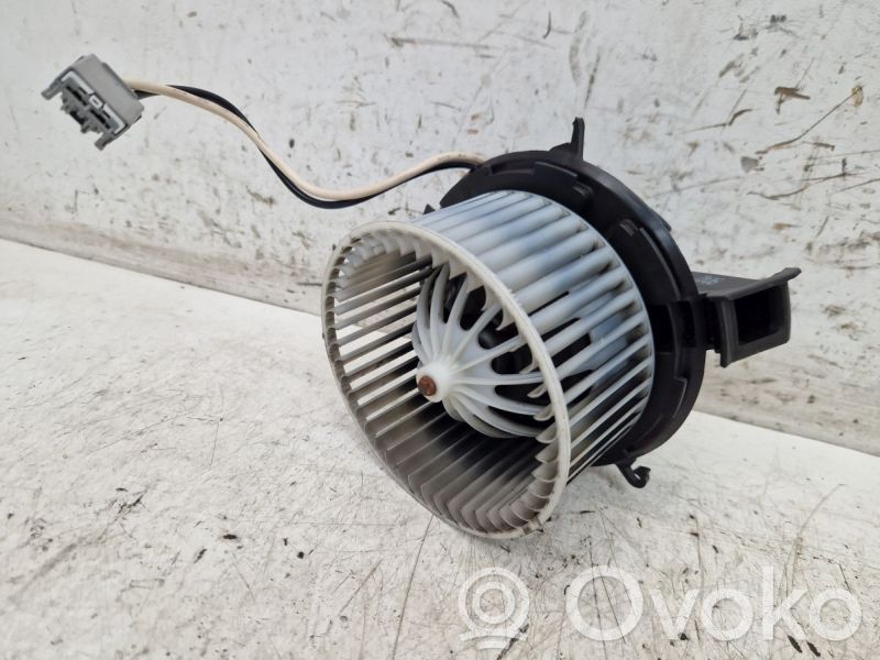 Opel Astra J Ventola riscaldamento/ventilatore abitacolo