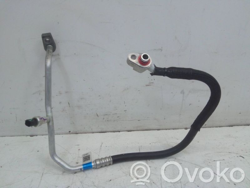 Ilmastointilaitteen putki (A/C)   LX6H19N601GD,LX6H19N601GD