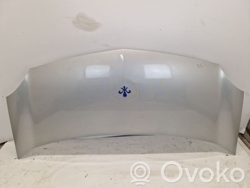 Couvercle, capot moteur