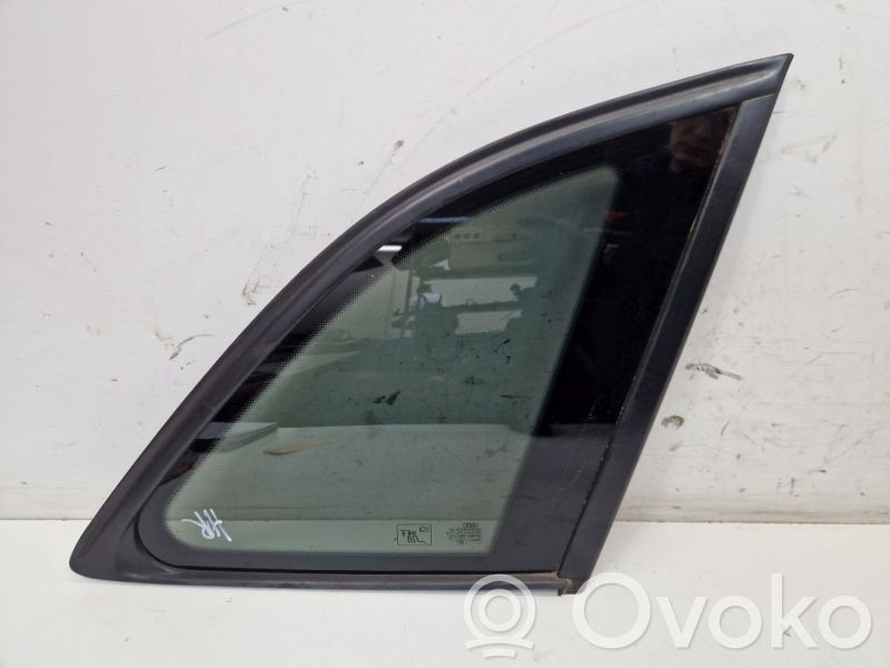 Audi Q5 SQ5 8R Szyba tylna 