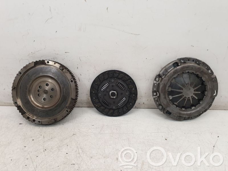 Hyundai i10 Kit d'embrayage