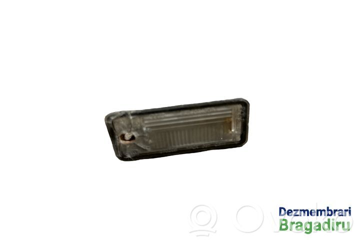 Audi A4 S4 B6 8E 8H Éclairage de plaque d'immatriculation 