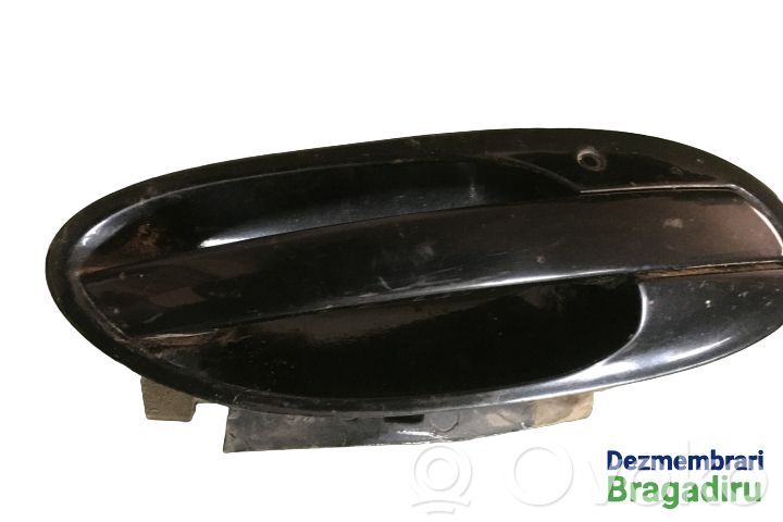 Manecilla externa puerta trasera   15689850