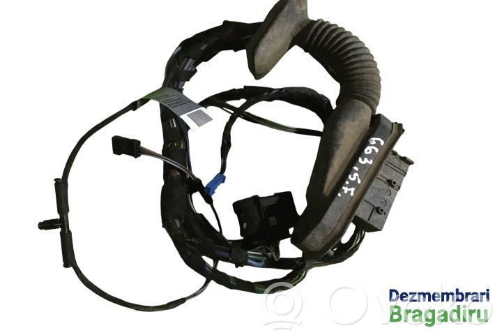 BMW 1 E81 E87 Cableado de puerta delantera 