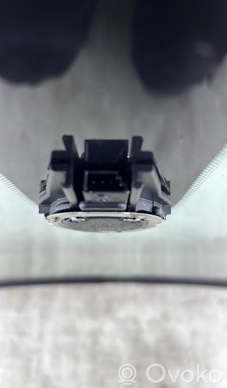 Front windscreen/windshield window   8X0845099BNVB
