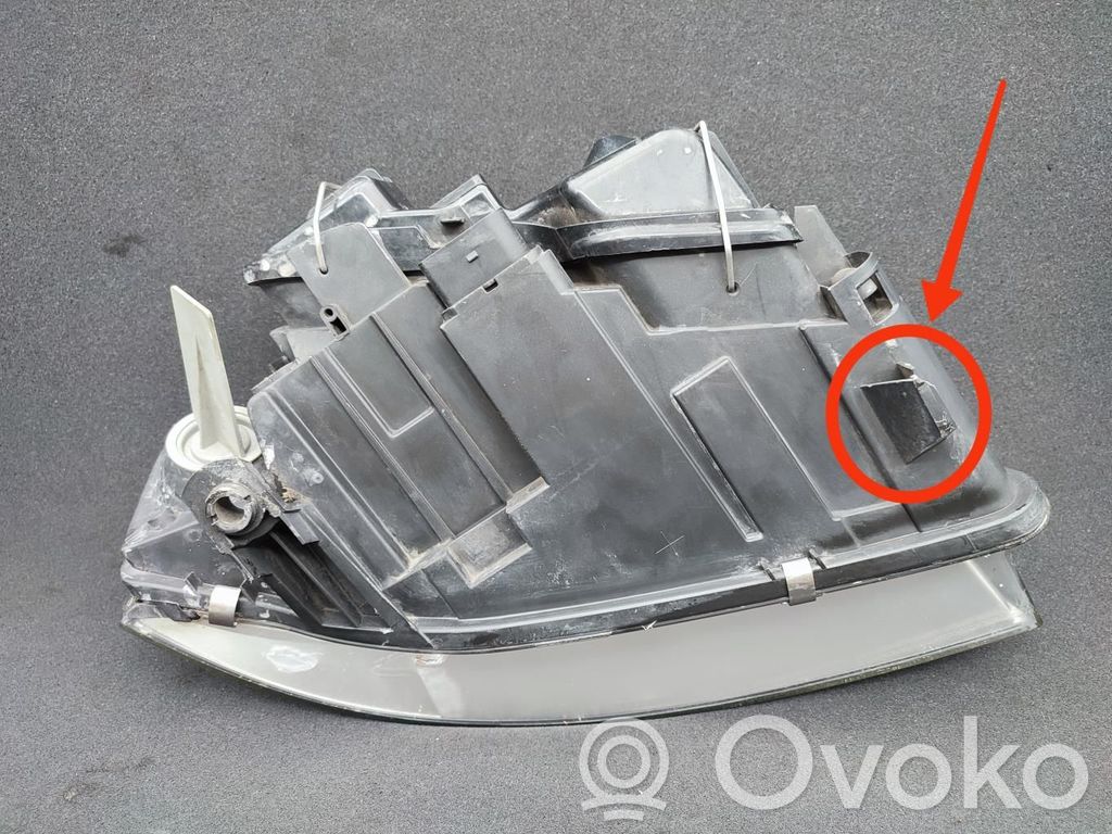 Audi A6 S6 C5 4B Scheinwerfer 
