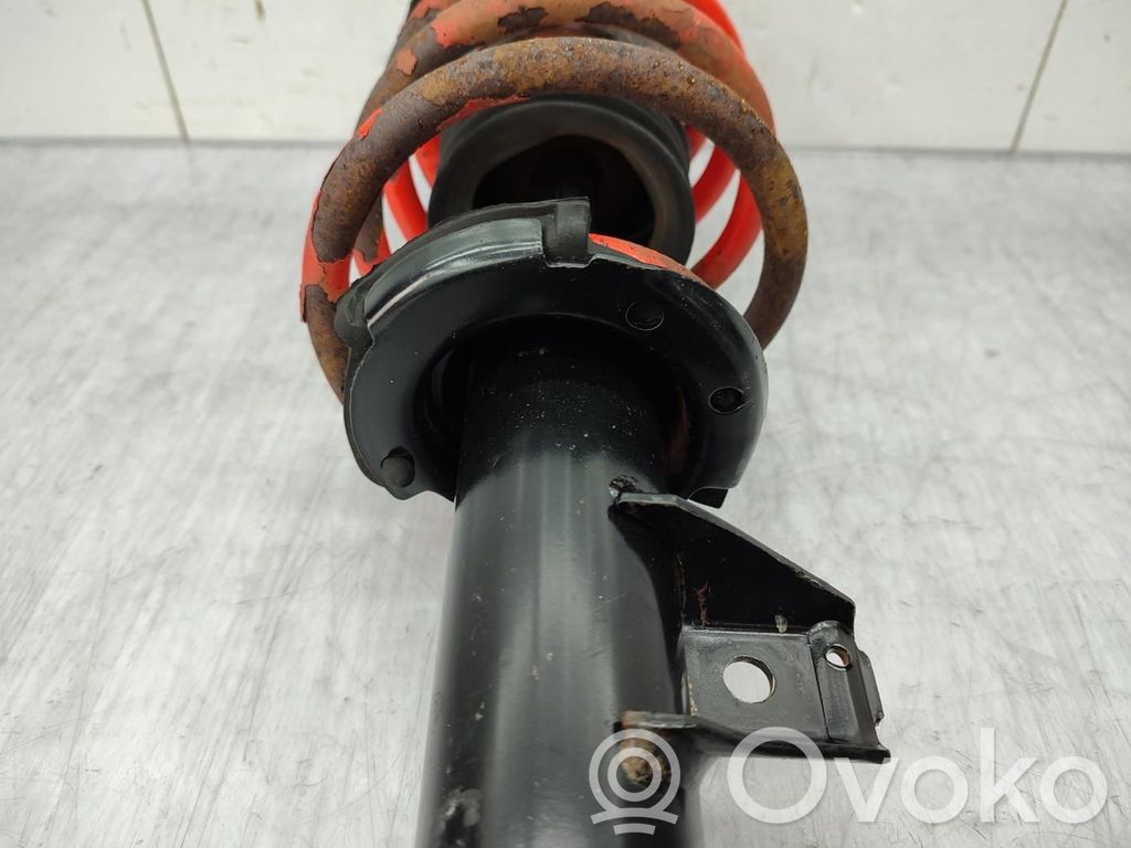 BMW 3 E92 E93 Front shock absorber with coil spring 