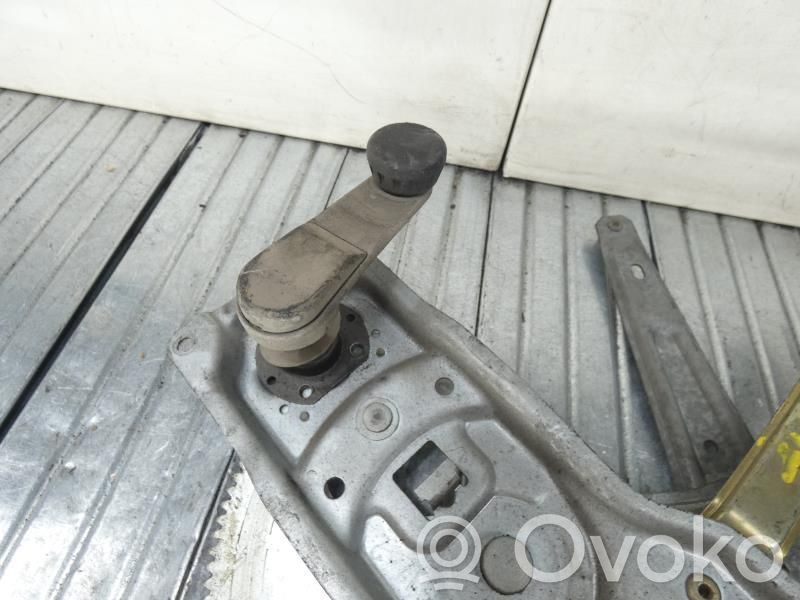 BMW 5 E34 Regulador manual de la ventanilla trasera 