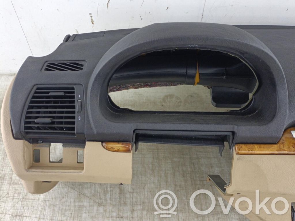 BMW X5 E53 Panelis 