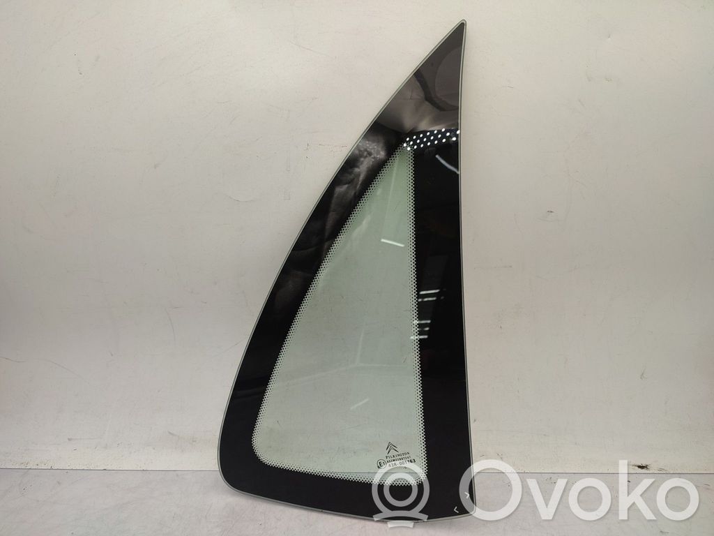Citroen C3 Rear side window 