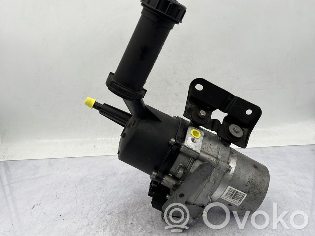 Citroen C4 II Power steering pump 