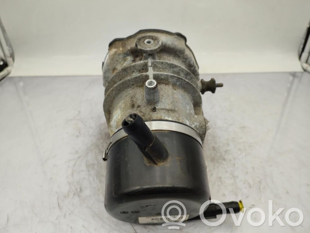 Citroen C5 Ohjaustehostimen pumppu 