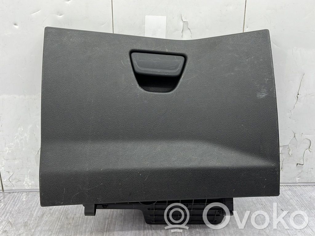 Ford B-MAX Daiktadėžės (bordačioko) komplektas 