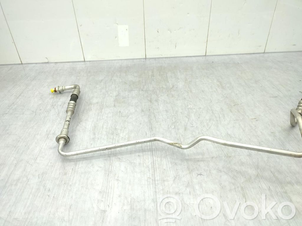 Ford C-MAX I Air conditioning (A/C) pipe/hose 