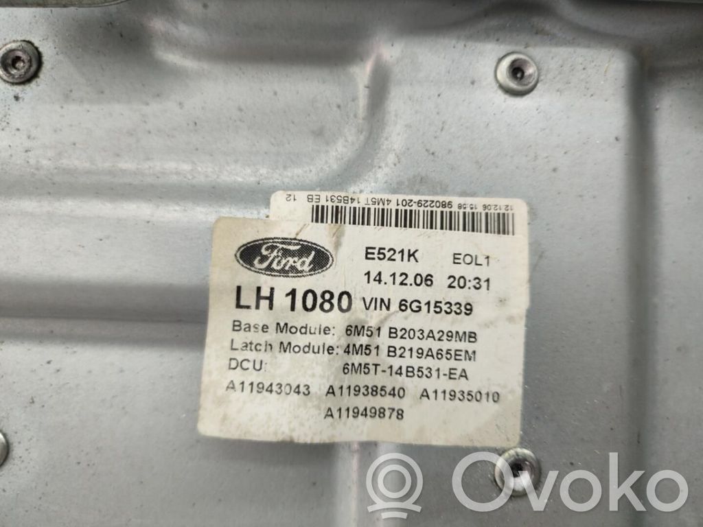 Ford Focus Front door window regulator with motor 