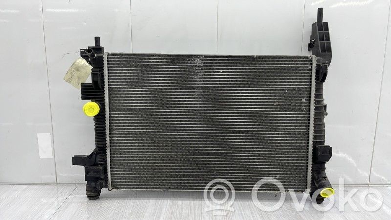 Ford Focus Coolant radiator 