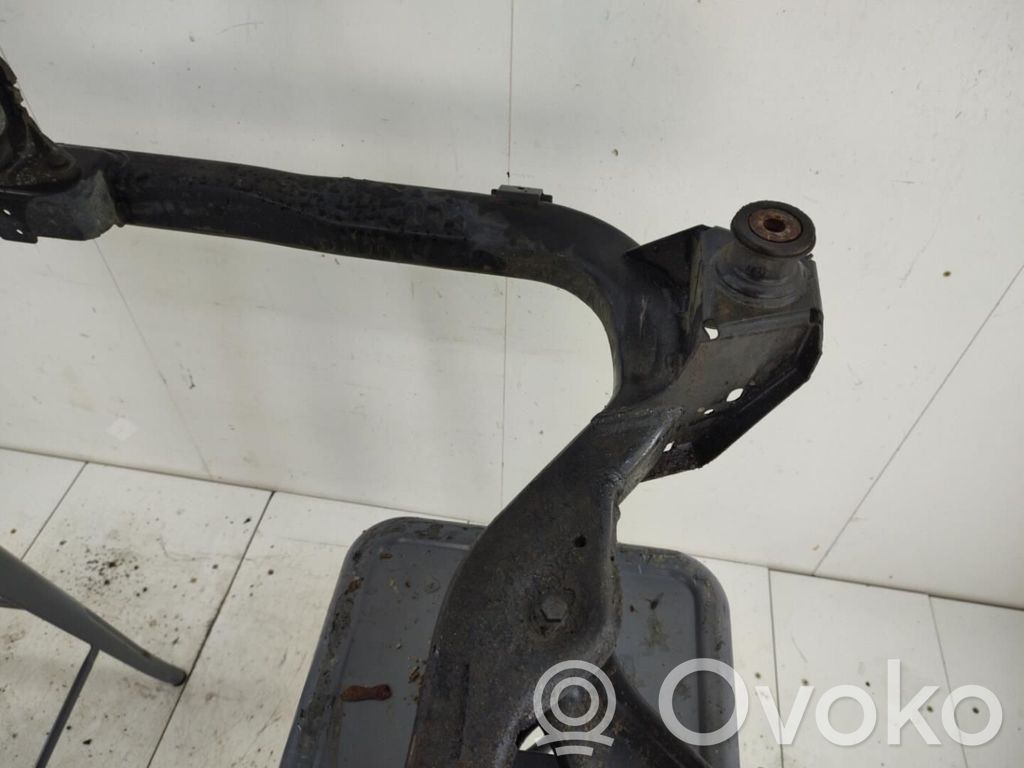 Ford Mondeo Mk III Front subframe 