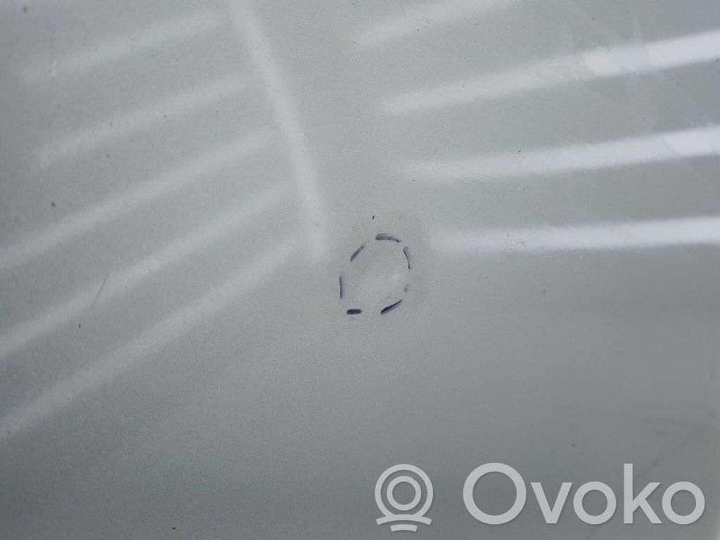 Ford Puma Dzinēja pārsegs (vāks) 