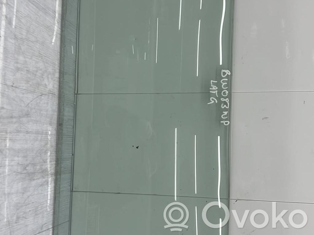 Rear side window