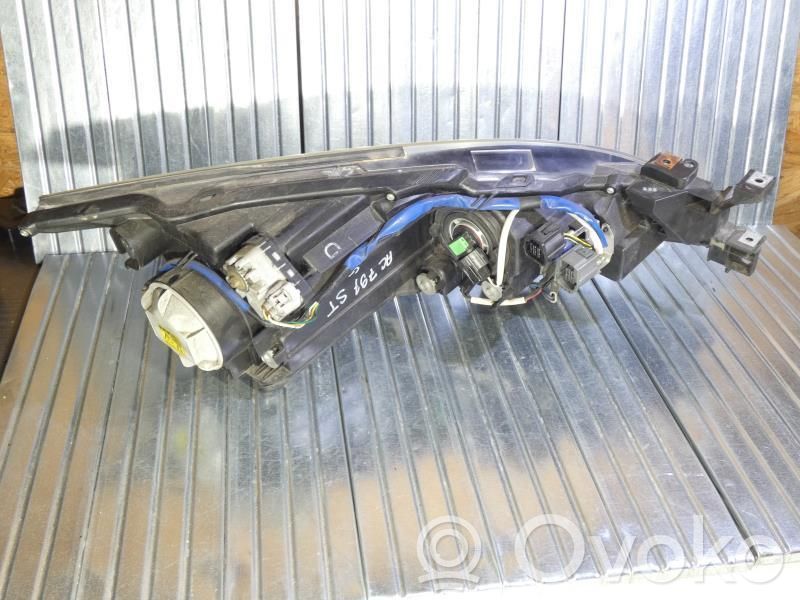 Mazda 6 Lampa przednia 