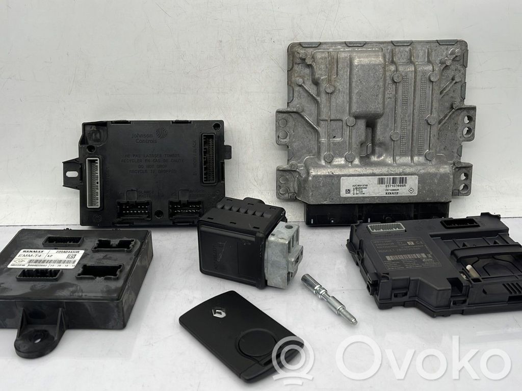 Renault Captur Engine ECU kit and lock set 