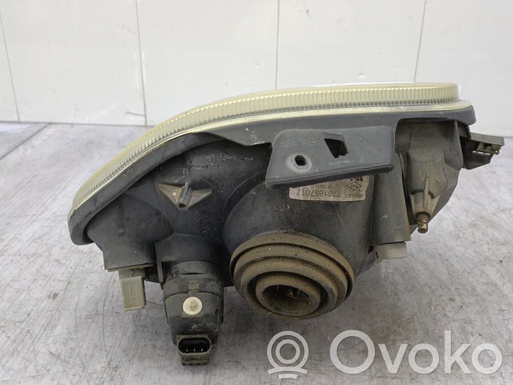 Renault Clio II Scheinwerfer 