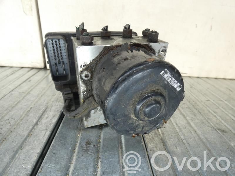 Renault Laguna I Bomba de ABS 