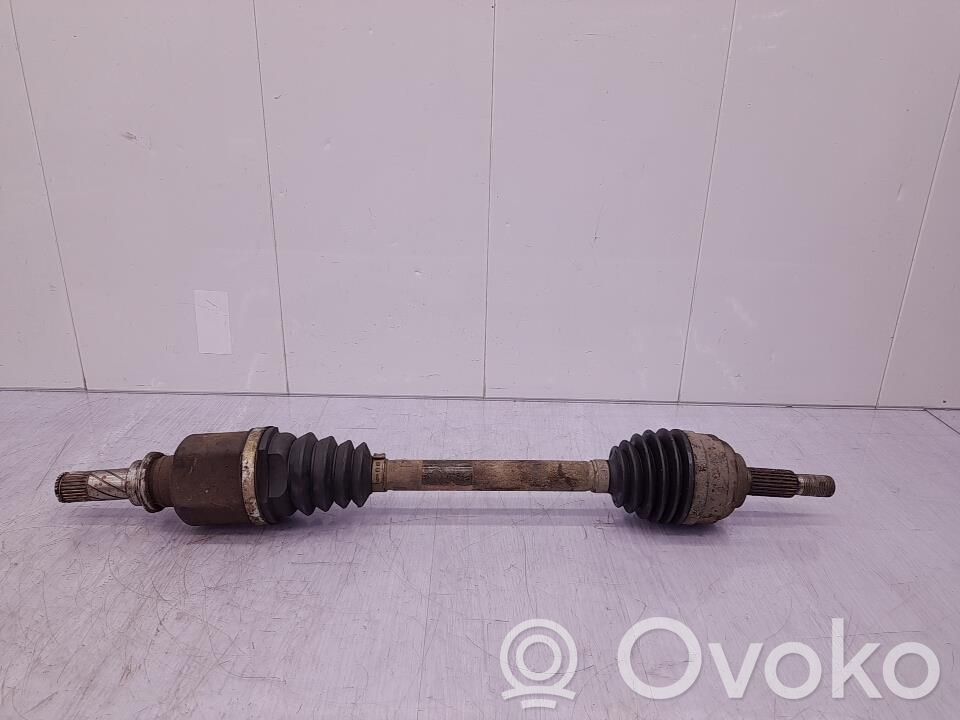 Etuvetoakseli   8200618501