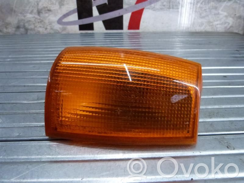 Renault 9 Sparno posūkio žibintas 