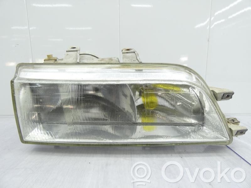 Rover 414 - 416 - 420 Lampa przednia 